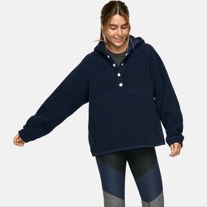 Outdoor Voices MegaFleece Snap Up Hoodie in Navy size Small